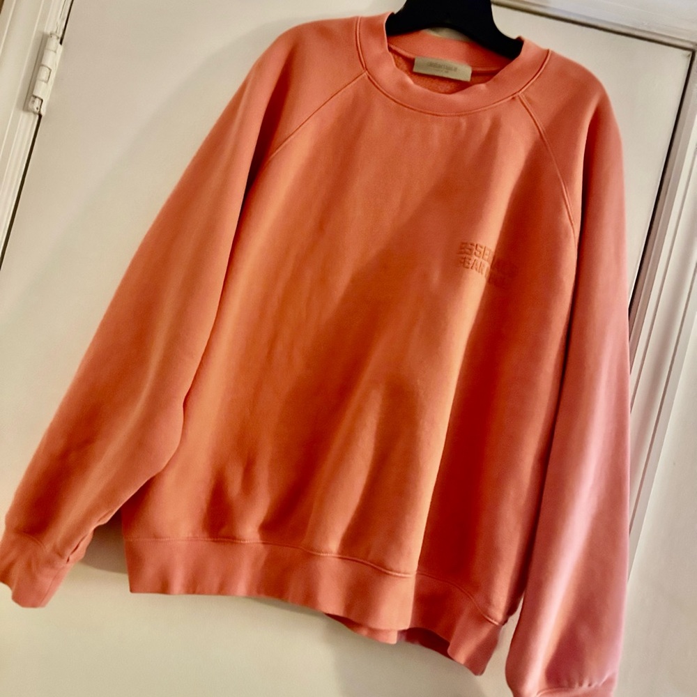Like New Essentials FOG Fear of God Crewneck Sweatshirt - Picture 5 of 11
